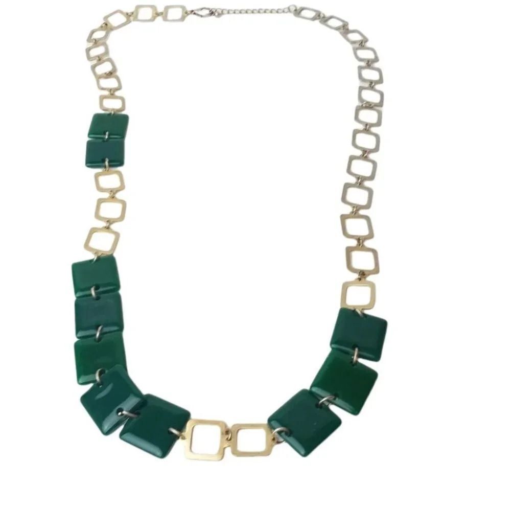 Green Plastic Square Necklace